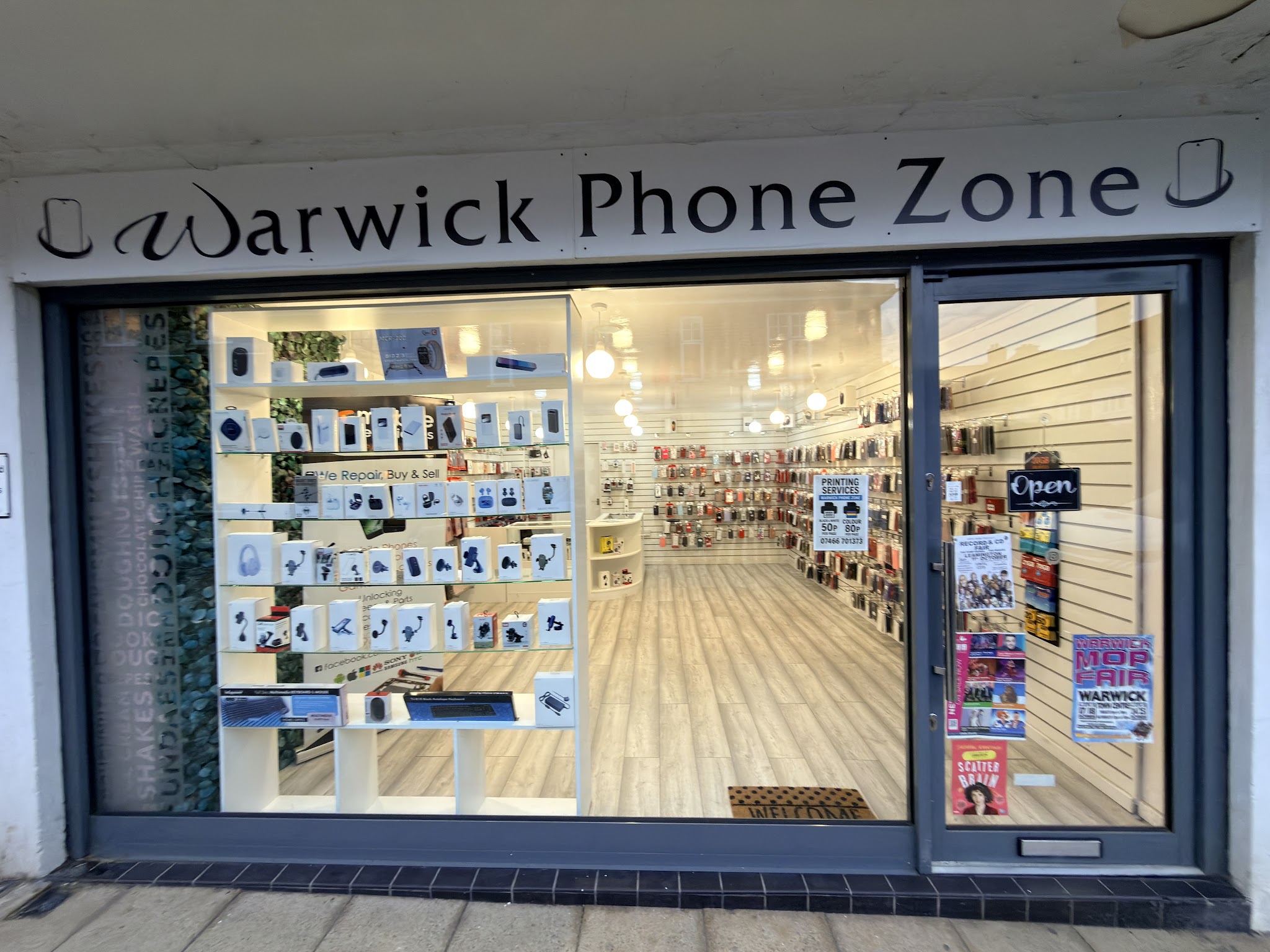 Warwick Phone Zone Mobile Phone Repair Shop in Warwick CV34 4BJ photo