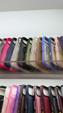 Gallery photo for Talk N' Fix Wireless Charleston Moible phone and tablet repair - Inside walmart, Mobile Phone Repair Shop in Charleston, SC