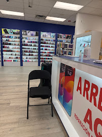 TALK N FIX WOODROW (Inside Walmart) gallery photo