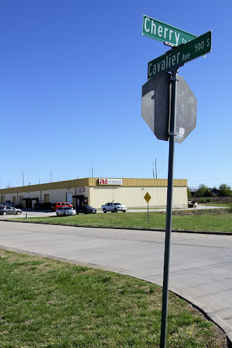 J&S Automotive Auto Repair Shop in Springfield, MO photo