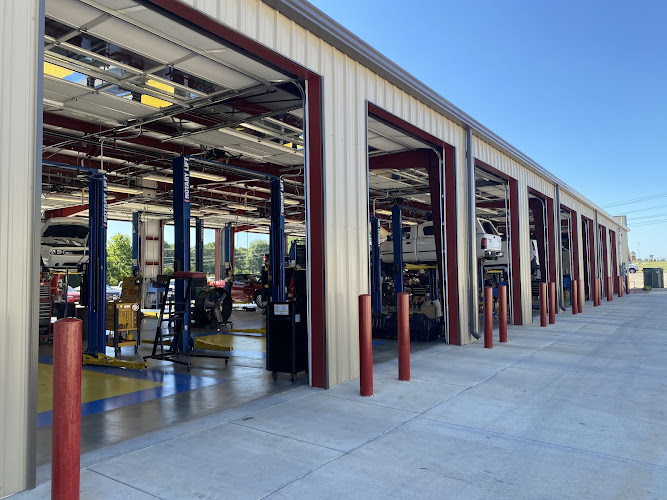 U.S. Automotive Auto Repair Shop in Springfield, MO photo