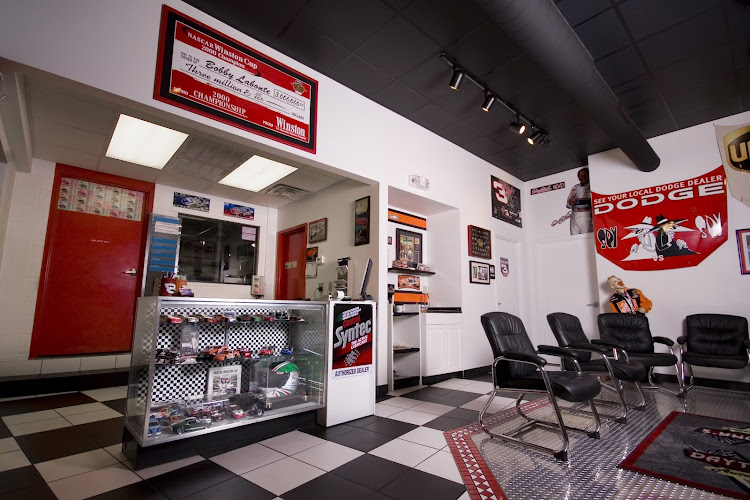 Daytona's Automotive Auto Repair Shop in Springfield, MO photo