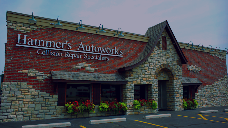 Hammer's Autoworks Auto Body Shop in Springfield, MO photo