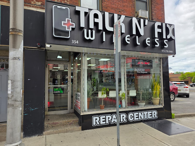 Talk N Fix Wireless – Passaic Downtown Phone Repair Service in Passaic, NJ photo