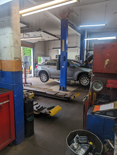 Master Auto Services Auto Repair Shop in Cleveland, OH photo