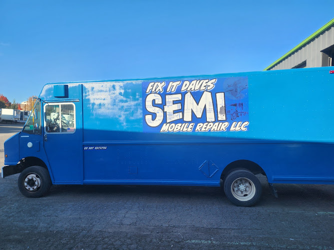 Fix It Daves Semi Mechanic in Vancouver, WA photo