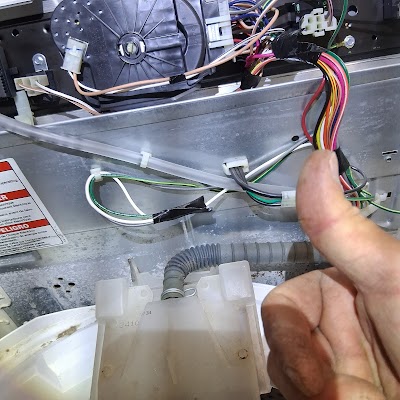 Chuck's Appliance Repair gallery photo