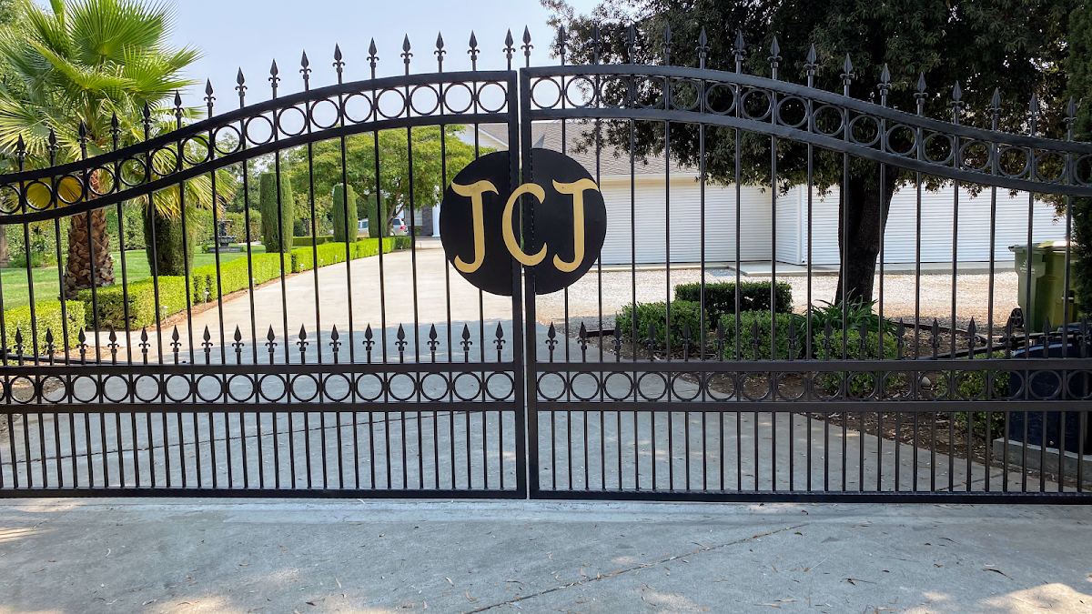 Local Gate Service Fence Contractor in San Francisco, CA photo