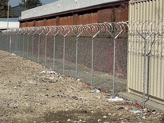 Gallery photo for Bailey Fence Co in Hayward, CA