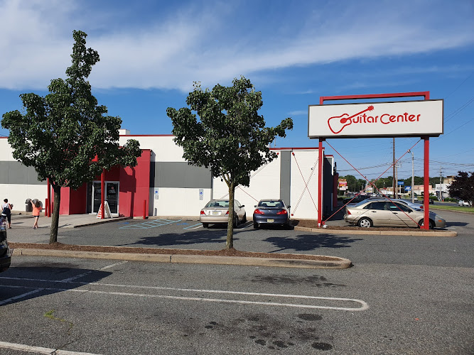 Guitar Center Music Store in Wilmington, DE photo