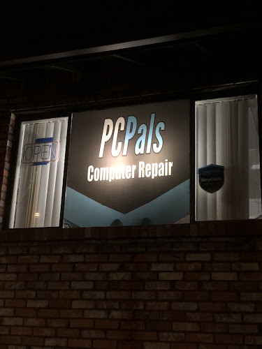 PC Pals Computer Repair Service in Fruitland, ID photo