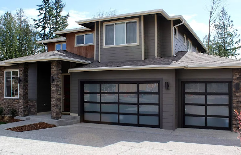 Rockford Door Company Garage Door Repair in Rockford, IL photo