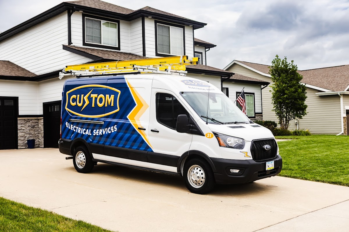 Custom Electrical Services Electrician in Auburn, WA photo