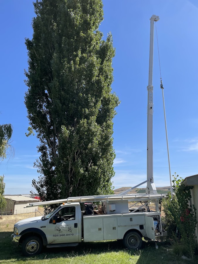 Castle Pump & Electric Well Drilling Contractor in Tieton, WA photo