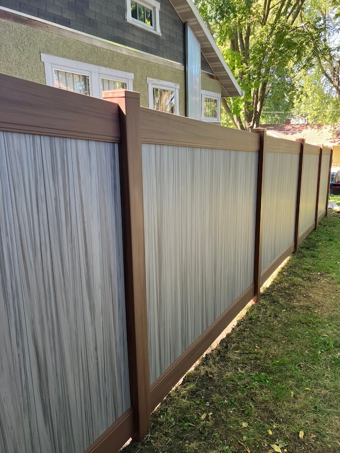 Revamp Fence & Deck Fence Contractor in Appleton, WI photo