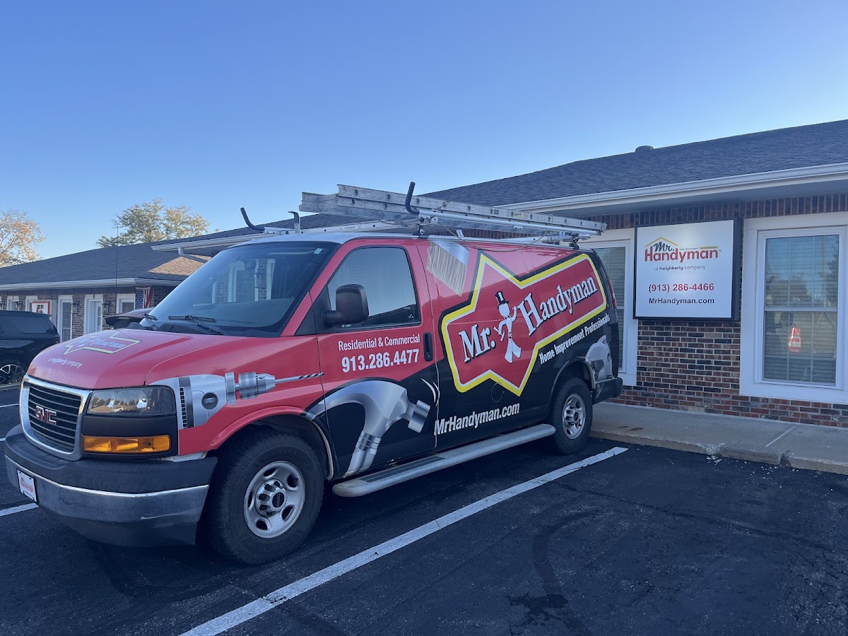 Mr. Handyman of Olathe, Gardner Handyman/ Handywoman/ Handyperson in Olathe, KS photo