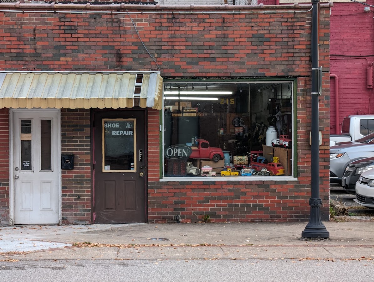 St Albans Shoe Repair Shoe Repair Shop in St Albans, WV photo