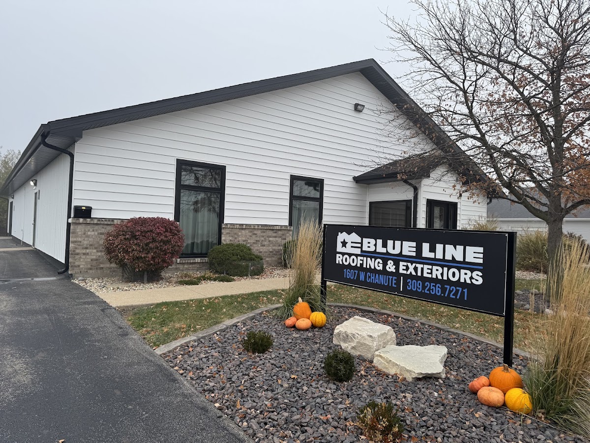 Blue Line Roofing & Exteriors Roofing Contractor in Peoria, IL photo