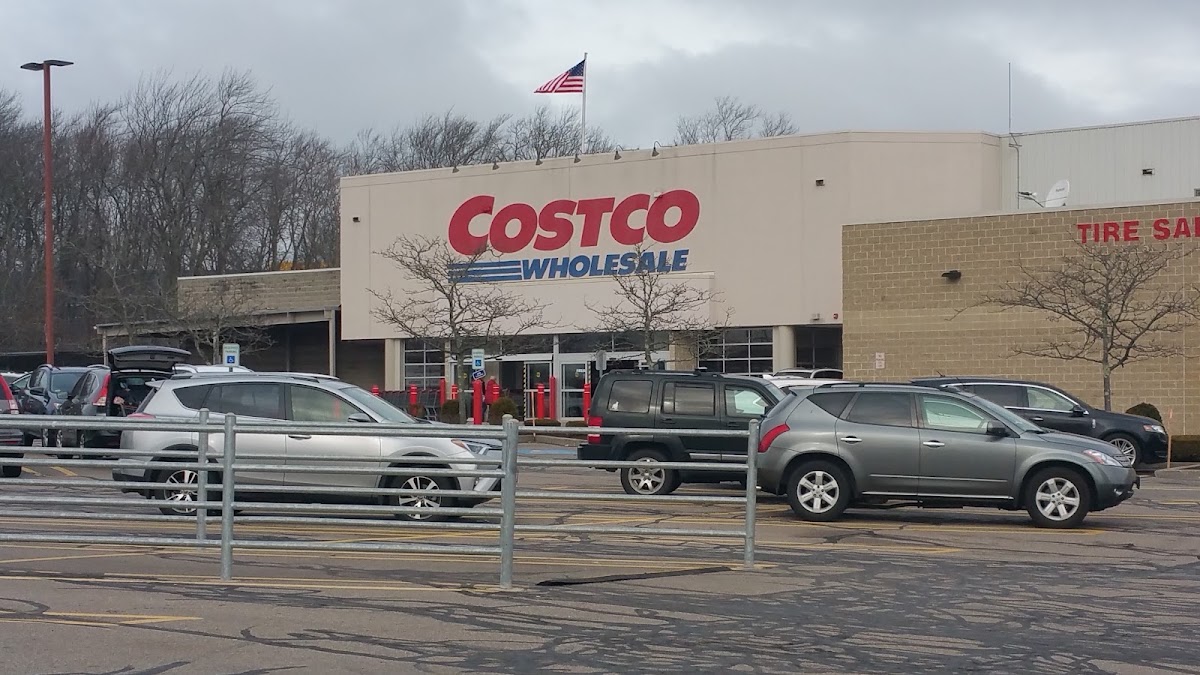 Costco Tire Service Center Tire Shop in Washington, DC photo