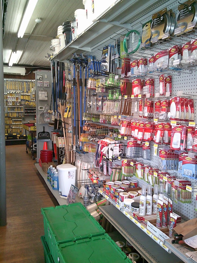 Hampton Center Hardware Handyman in Hampton, NH photo