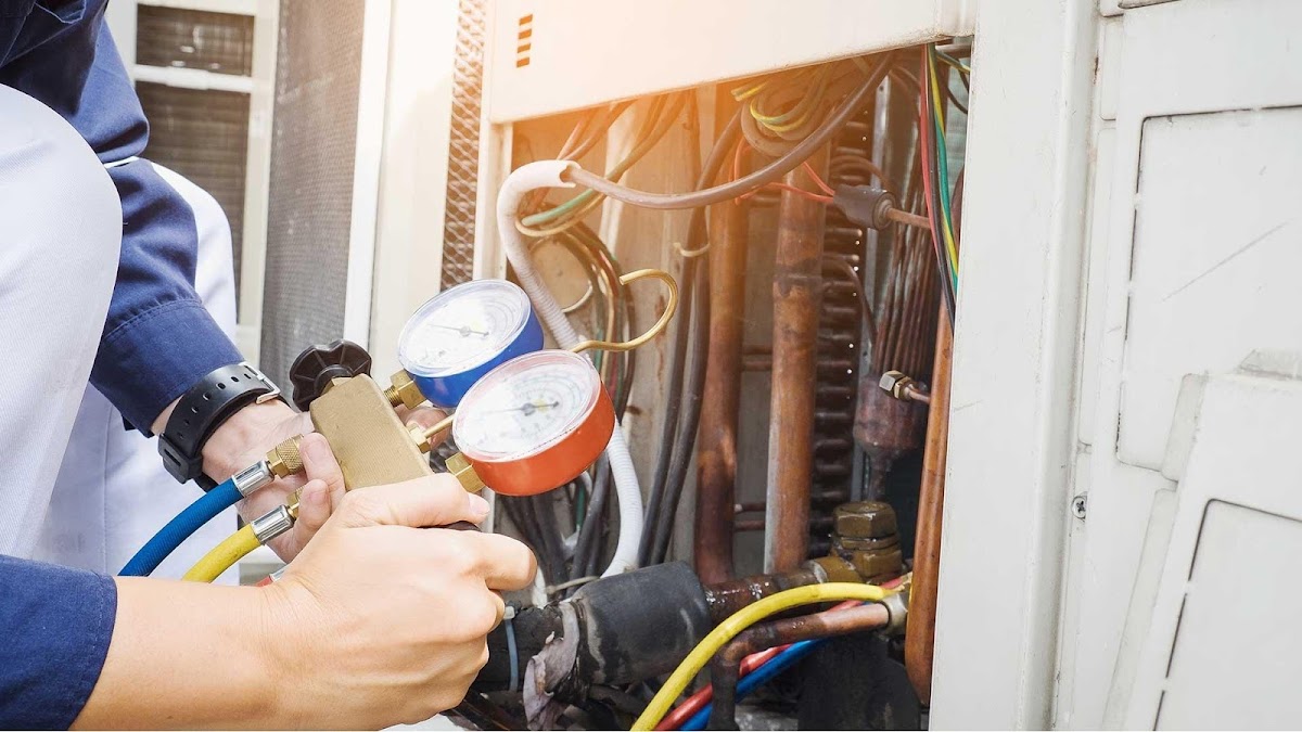 Henry's Plumbing, Heating & Air Heating Contractor in Owensboro, KY photo