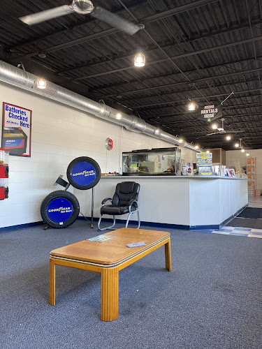 Gordon's No 1 Services & Tire Auto Repair Shop in Brookfield, WI photo