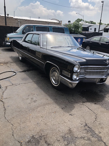 Advanced Automotive Care Inc Car Repair And Maintenance Service in Brookfield, IL photo