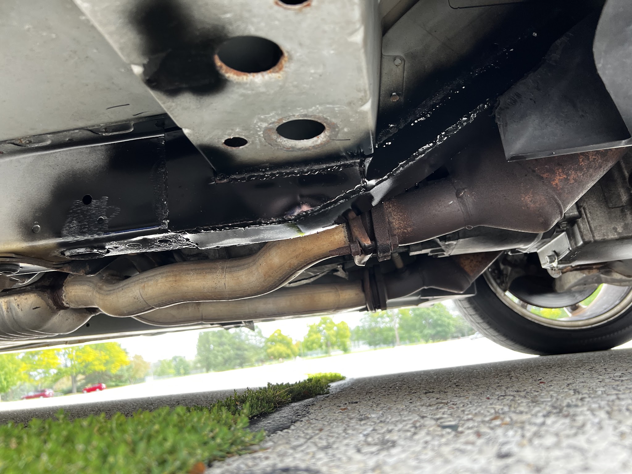 Frame & Axle Services Co Auto Repair Shop in Brookfield, WI photo