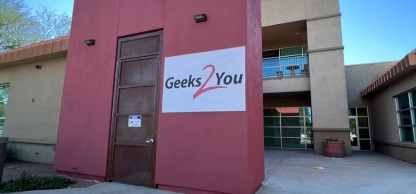 Geeks 2 You gallery photo