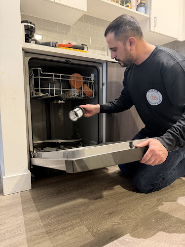 FAST FIX APPLIANCE REPAIR INC Appliance Repair Service in Waltham, MA photo