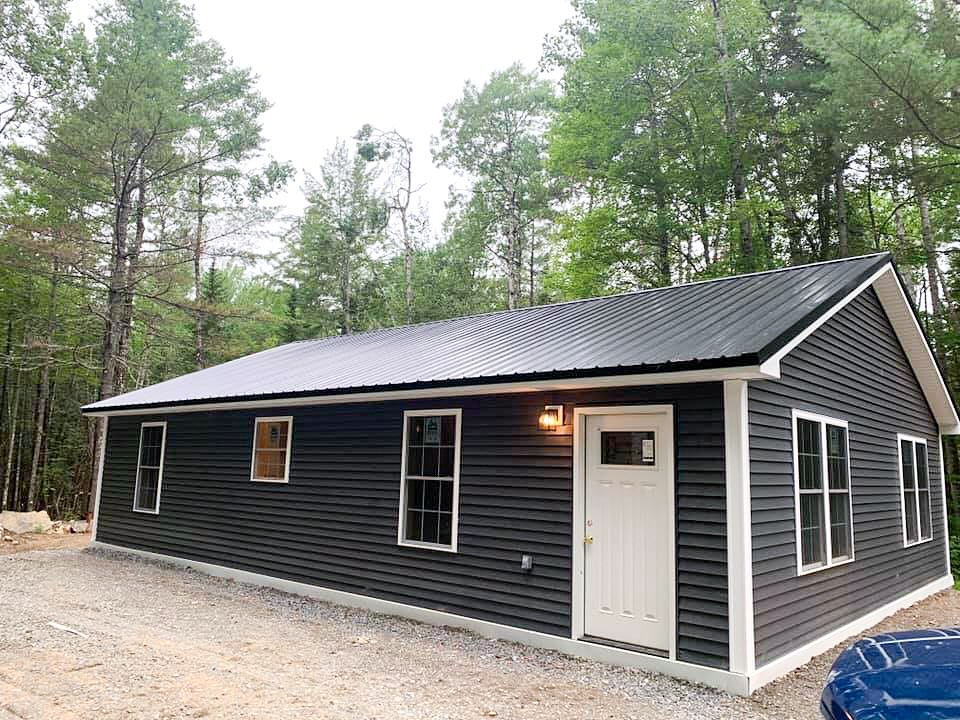 Lee Builders Roofing gallery photo