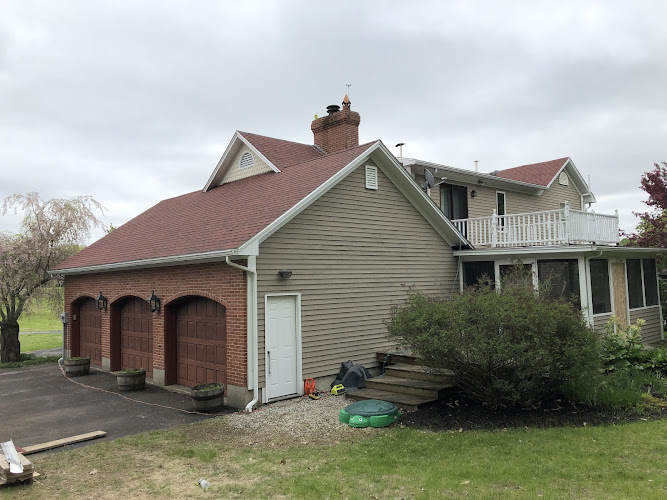 Royal Roofing & Siding Inc Roofing Contractor in Wales, ME photo
