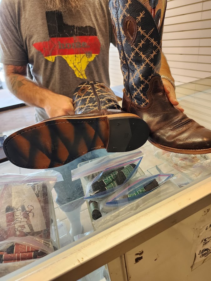 Evan's Shoe Repair. (Formerly Mikes) Shoe Repair Shop in Eagan, MN photo
