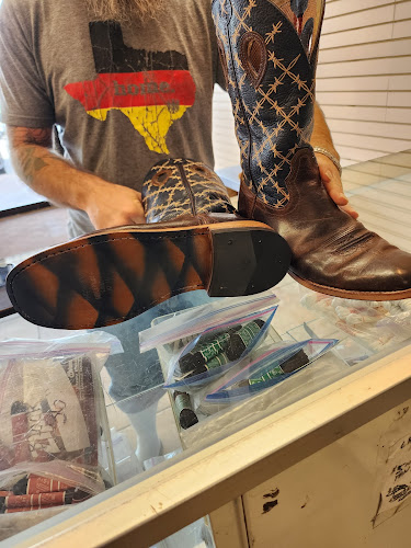 Evan's Shoe Repair. (Formerly Mikes) Shoe Repair Shop in Eagan, MN photo