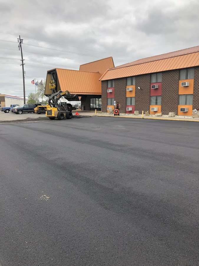 Asphalt Paving & Professional Coatings Asphalt Contractor in Billings, MT photo