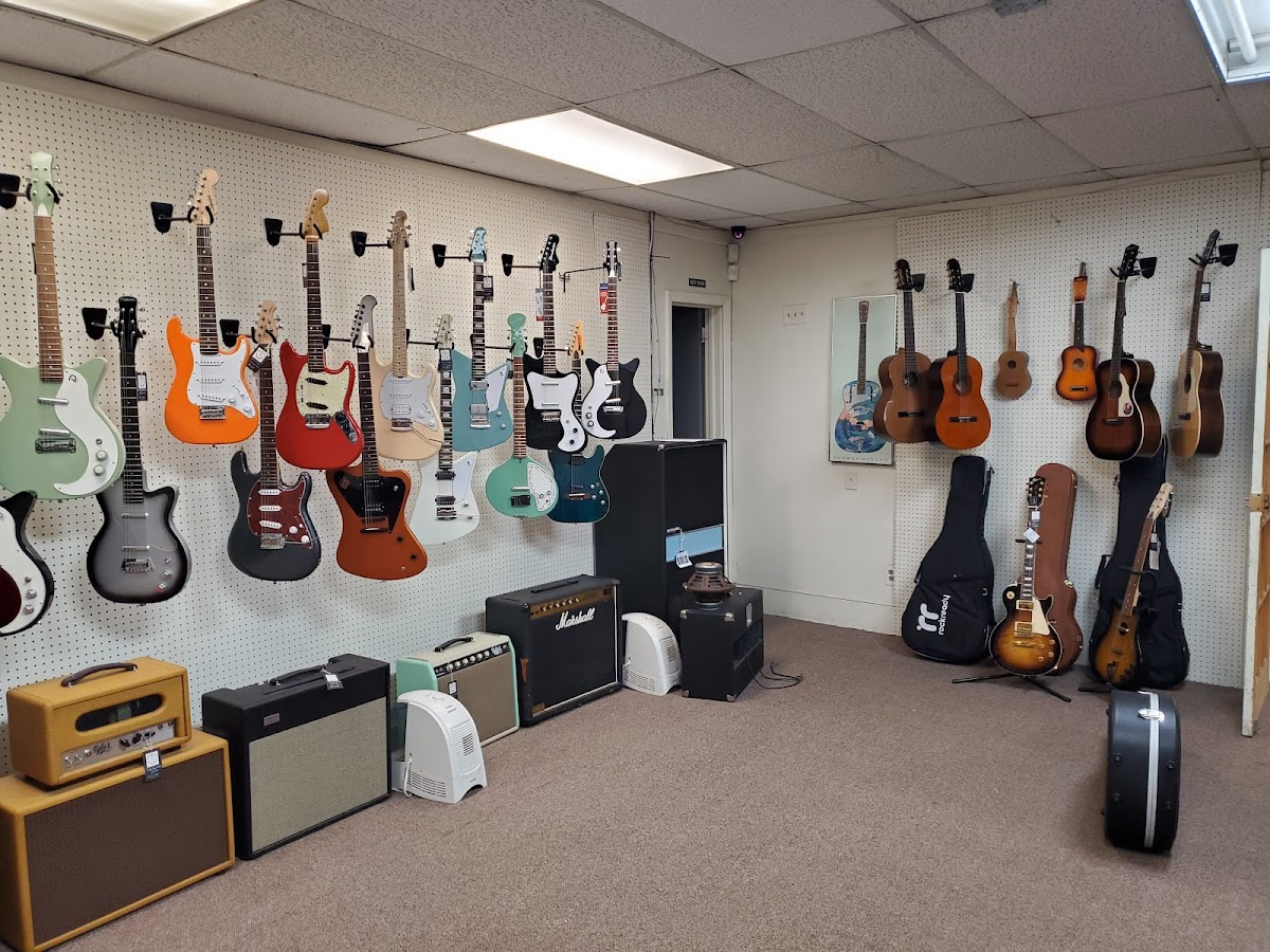Raritan Bay Guitar Repair Musical Instrument Repair Shop in Freehold, NJ photo
