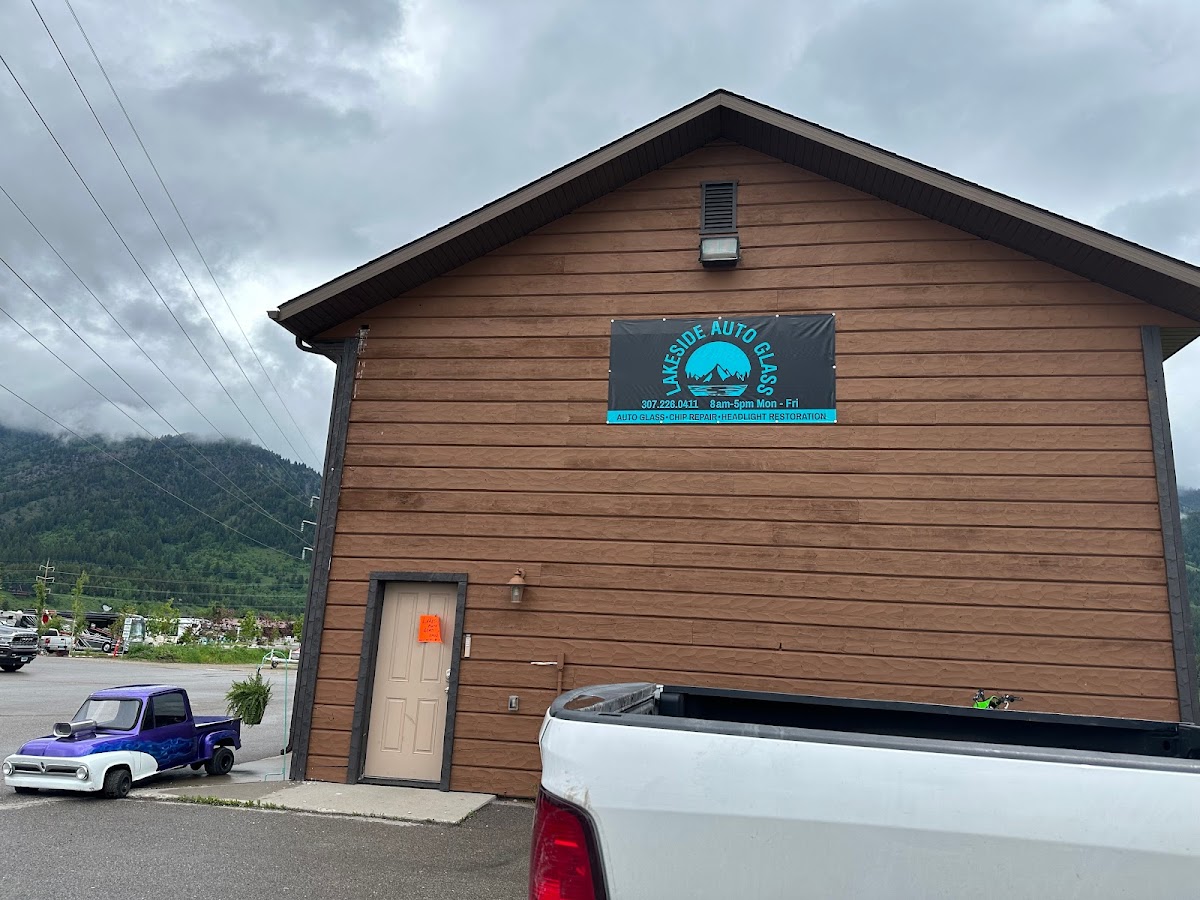 Lakeside Auto Glass Auto Glass Shop in Alpine, WY photo