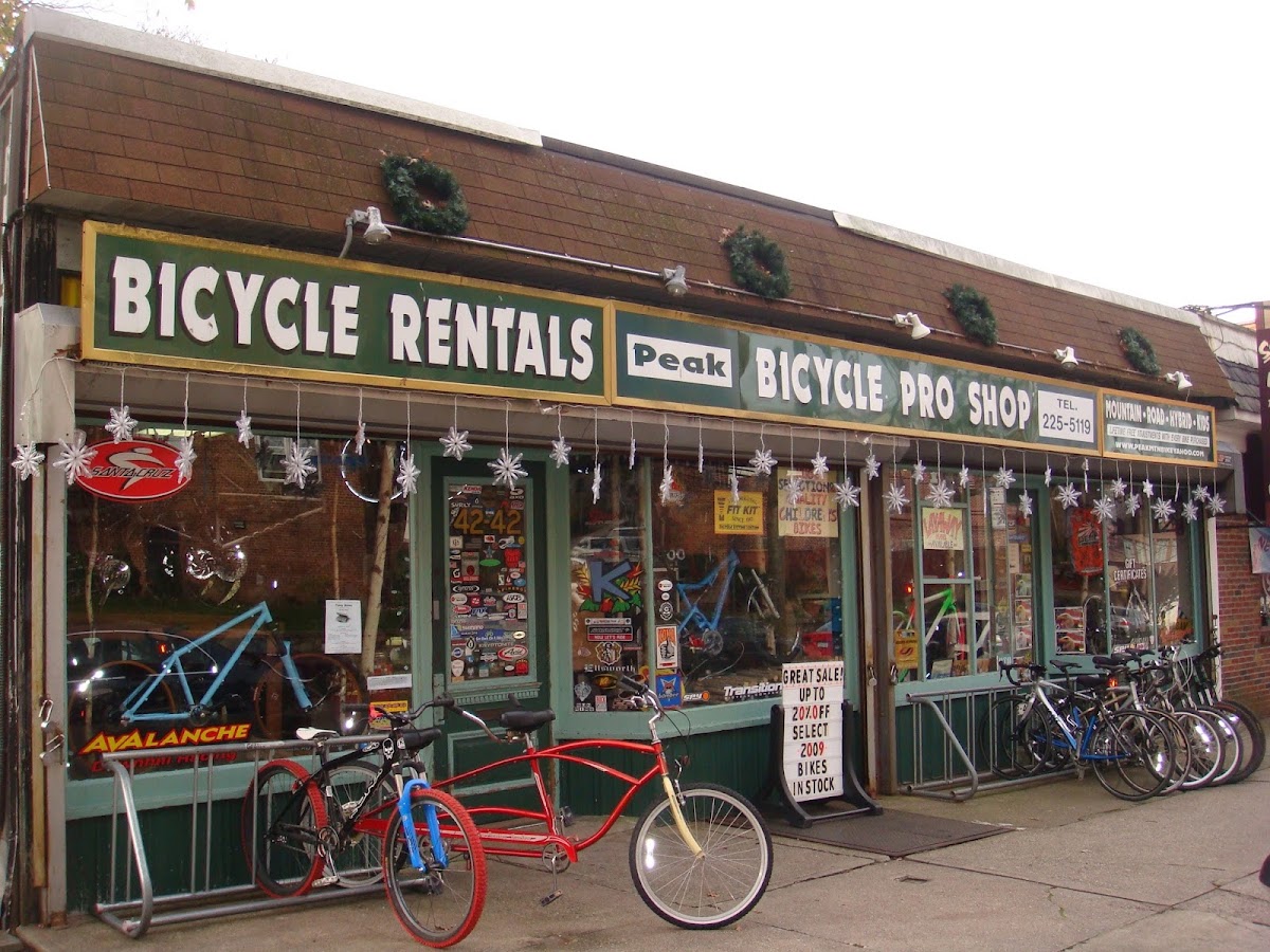 Peak Bicycle Pro Bicycle Shop in Douglaston, NY photo