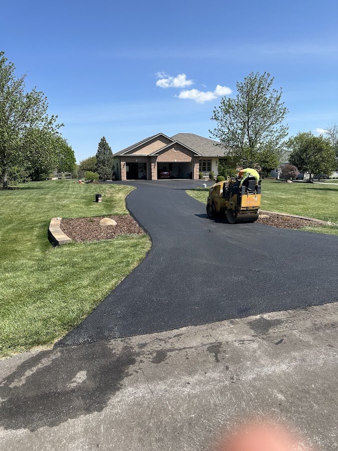 Asphalt Help Paving & Sealcoating Asphalt Contractor in Columbus, OH photo