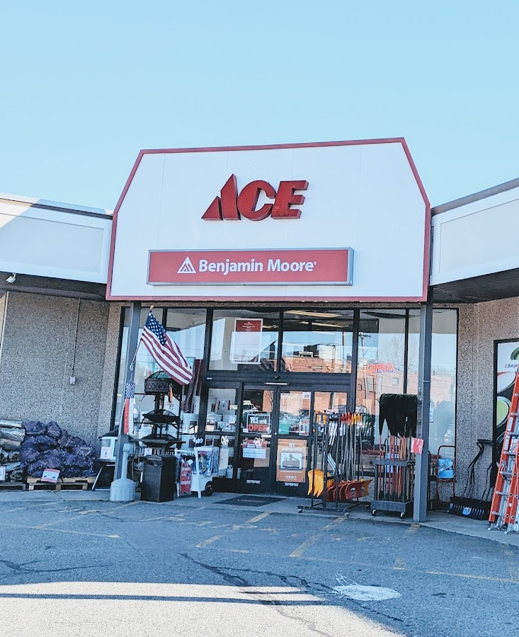 Bristol Ace Hardware Handyman in Bristol, RI photo