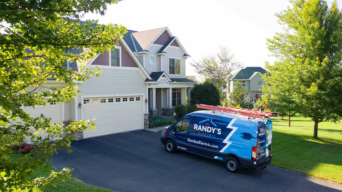 Randy's Electric & Plumbing Electrician in St Paul, MN photo