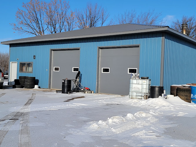Casteel Tire & Alignment Auto Repair Shop in East Grand Forks, MN photo