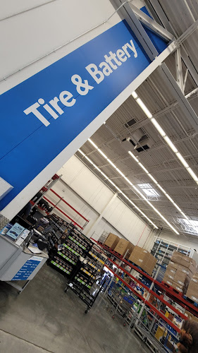Sam's Club Tire & Battery Tire Shop in Grand Forks, ND photo