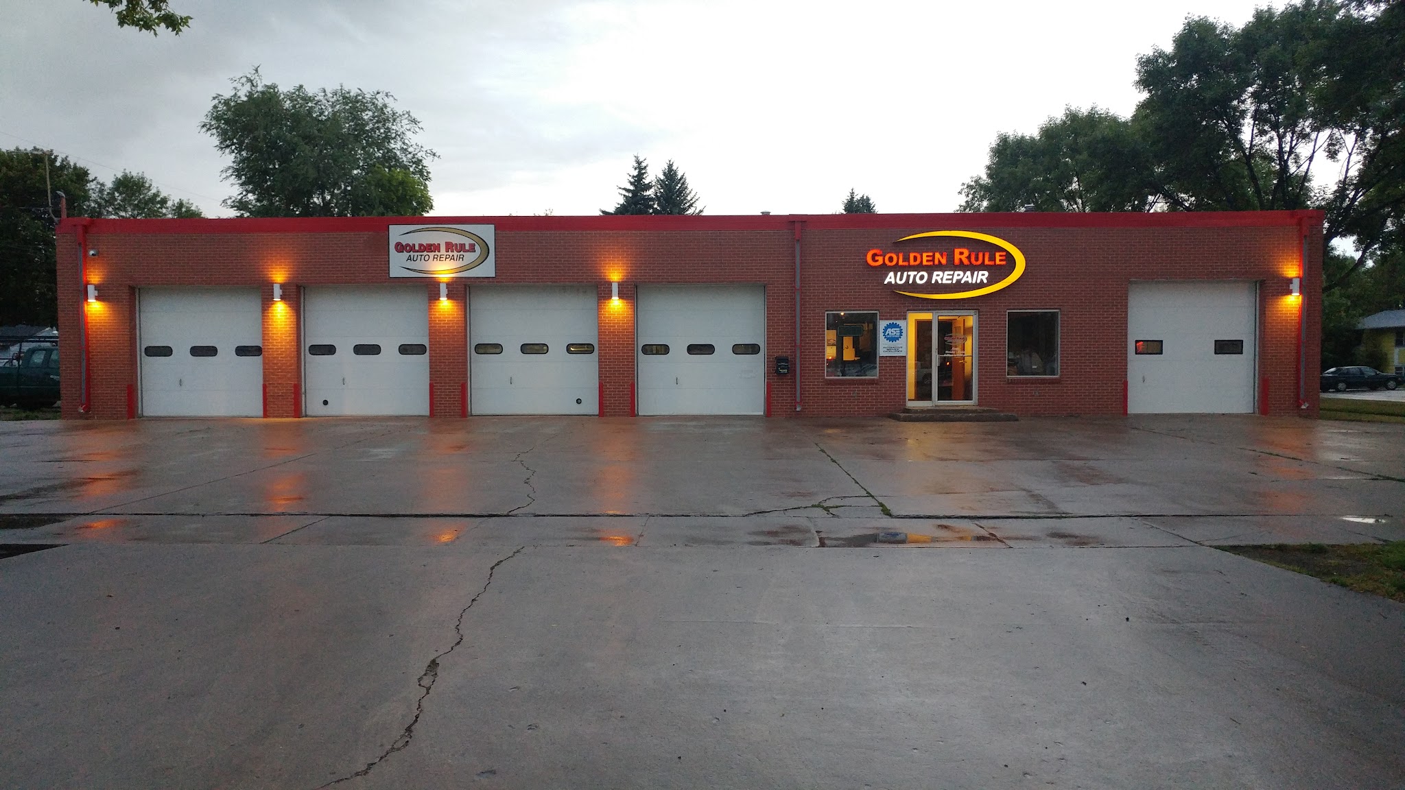 Golden Rule Auto Repair Auto Repair Shop in Grand Forks, ND photo