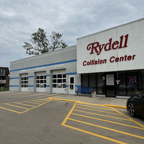 Rydell Auto Body and Glass Auto Body Shop in Grand Forks, ND photo