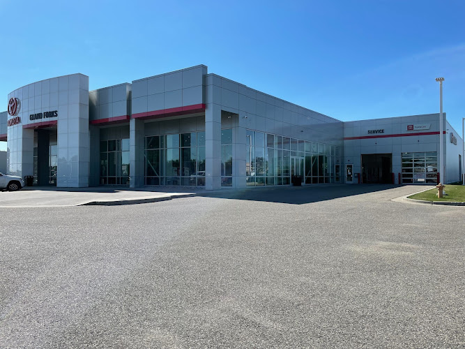 Service Department - Rydell Toyota of Grand Forks Auto Repair Shop in Grand Forks, ND photo