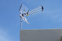 Sal's Tv & Vcr Service gallery photo