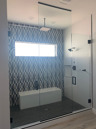 XLT Construction Bathroom Remodeler in Scottsdale, AZ photo