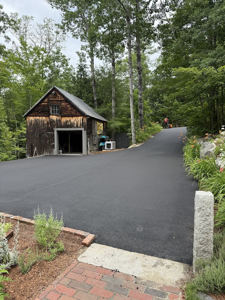 American Asphalt Paving, LLC gallery photo