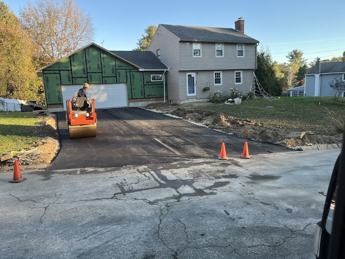RCH Driveway Sealing LLC Handyman in Madbury, NH photo